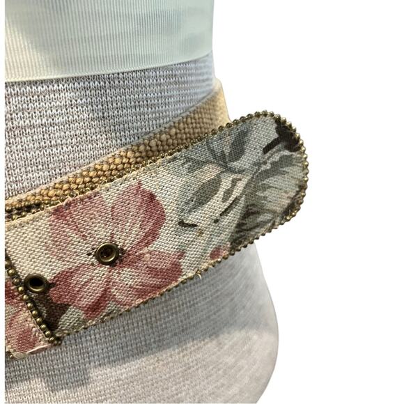 Size S/M Vintage Women’s Statement Belt 80s Floral Brass Tone Canvas